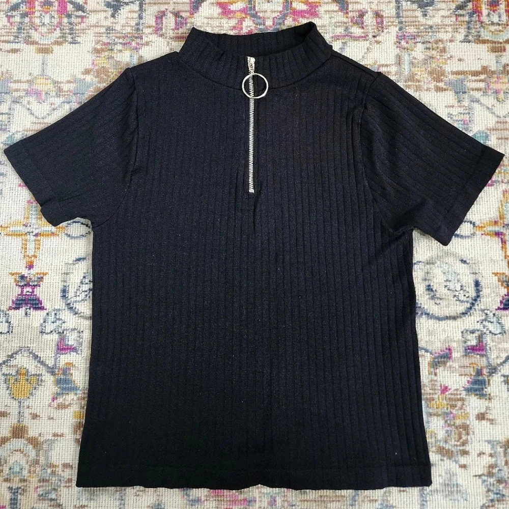 Bloom Seasons Y2K Black Rib Top Zipper Front Loop Cropish Girlhoodcore, sz Med